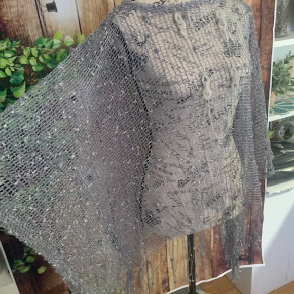 NWT Crochet Cover - Picture 6 of 7